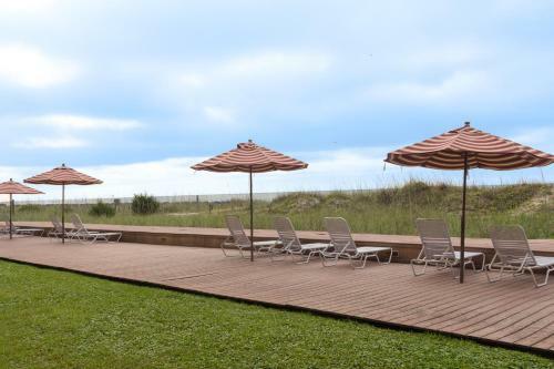 Hotel Peppertree By The Sea