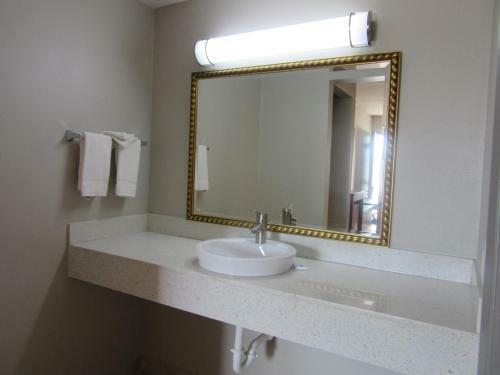 Motel Rodeway Inn Arlington