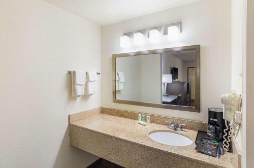 Motel Quality Inn East Amarillo