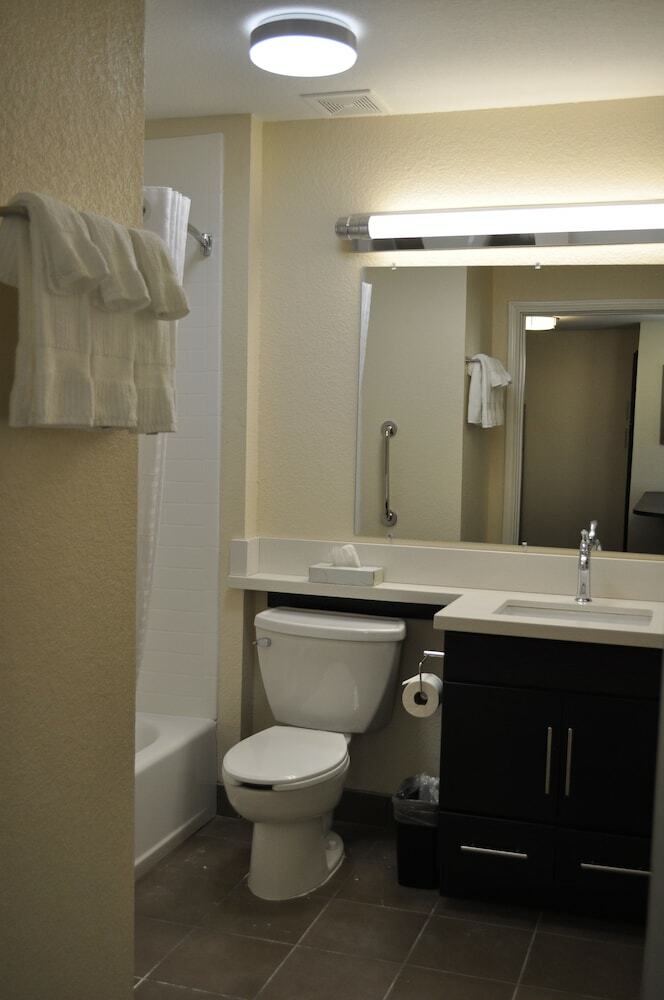 Hotel Candlewood Suites Bay City
