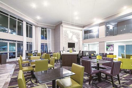 Hotel La Quinta By Wyndham Austin Airport