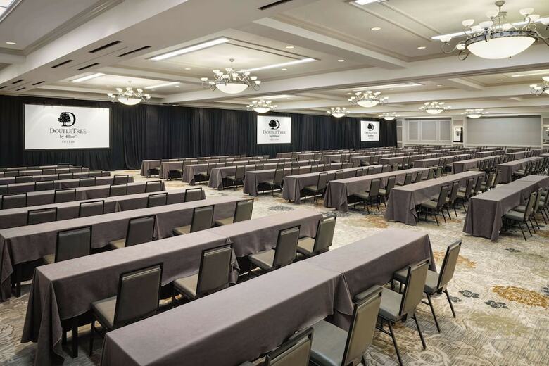 Hotel Doubletree By Hilton Austin