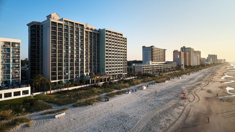 Hotel Compass Cove