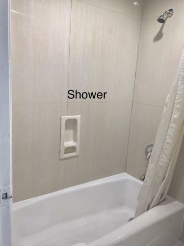 Motel Luxury Inn