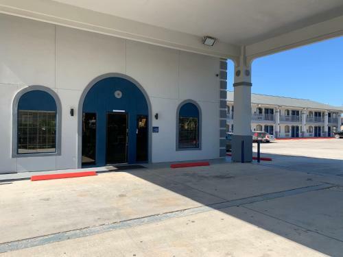 Motel Extended Stay Inn & Suites