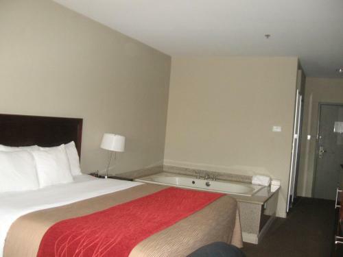 Hotel Baymont By Wyndham Columbus