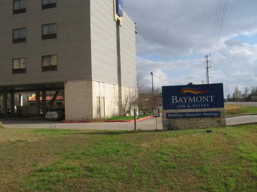 Hotel Baymont By Wyndham Columbus