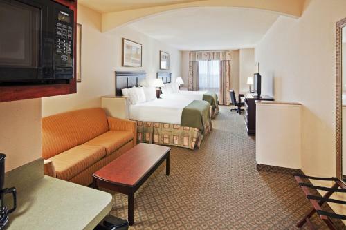 Holiday Inn Express Hotel And Suites Corsicana I-45