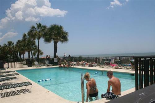 Polynesian Oceanfront Motel