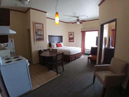 Hotel Hawthorn Suites By Wyndham Corpus Christi/padre Isle