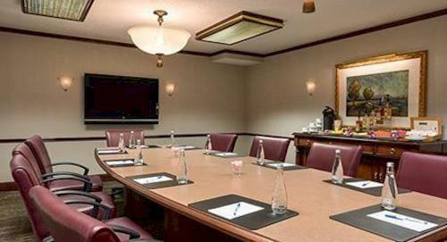 Hotel Wyndham Dallas Suites - Park Central