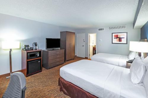 Hotel Embassy Suites Dallas - Market Center