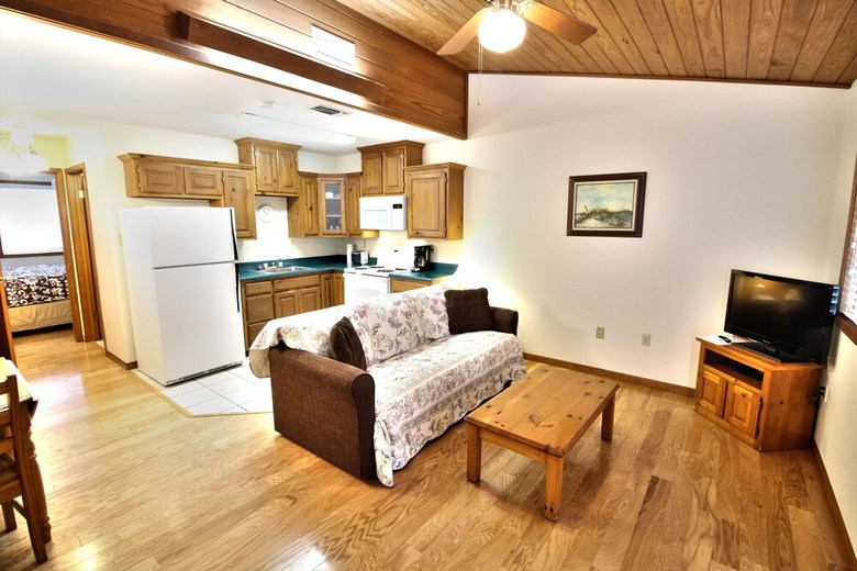 Hotel Peach Tree Inn & Suites