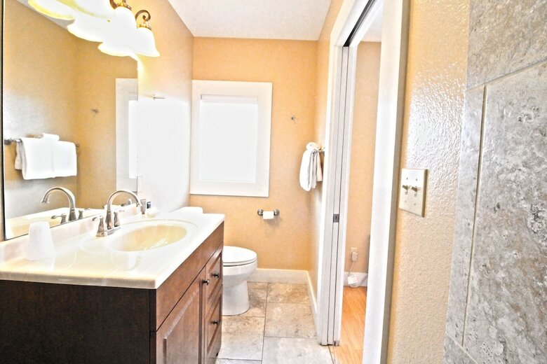 Hotel Peach Tree Inn & Suites