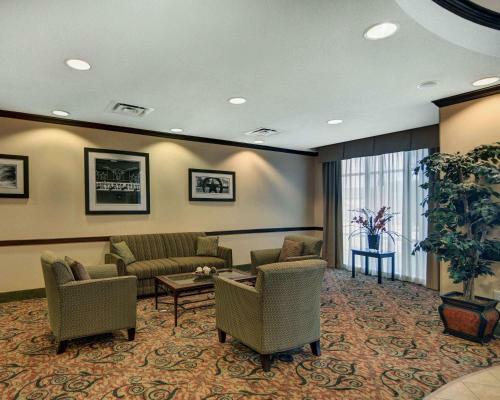 Hotel Comfort Suites Fort Worth South
