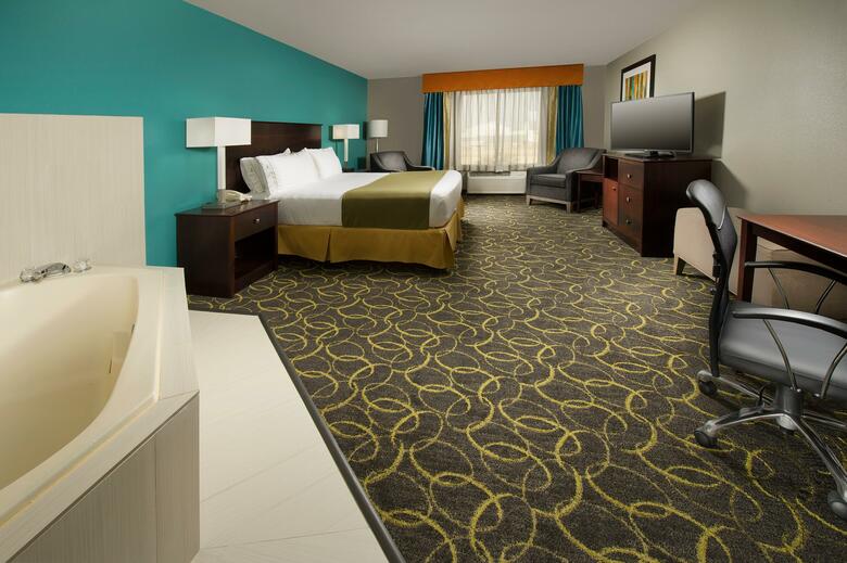 Holiday Inn Express Hotel And Suites Dfw-grapevine