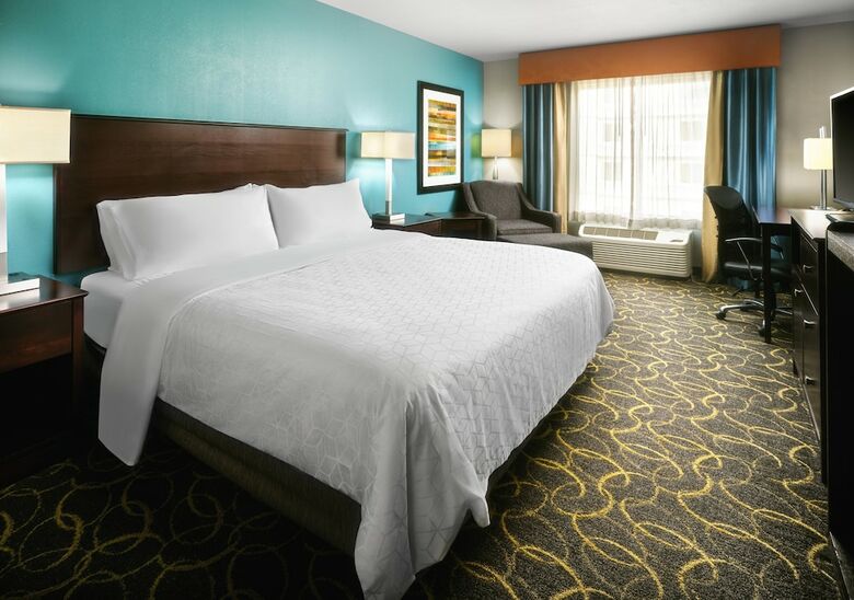 Holiday Inn Express Hotel And Suites Dfw-grapevine