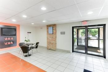 Motel 6 Houston West - Energy Corridor