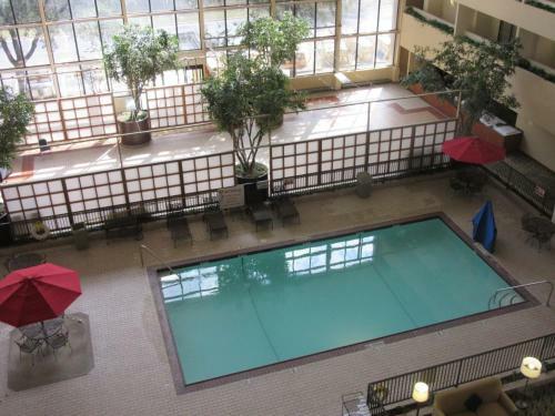 Atrium Hotel And Suites Dfw Airport