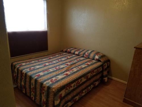 Motel Executive Inn & Suites