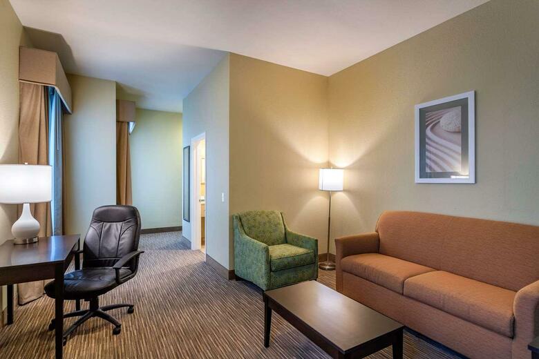Hotel Quality Inn & Suites La Porte