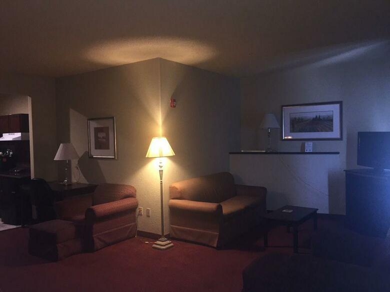 Hotel Amerik Suites Laredo At Mall Del Norte