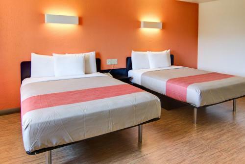 Motel 6 Mount Pleasant, Tx