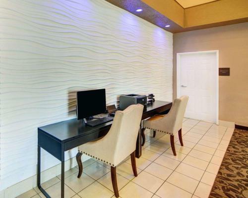 Hotel Comfort Suites Longview North