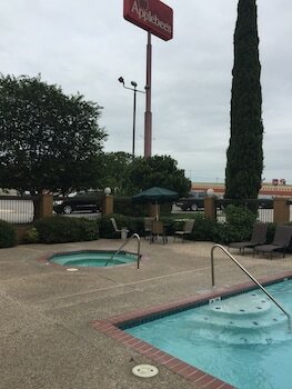 Hotel Baymont Inn & Suites New Braunfels