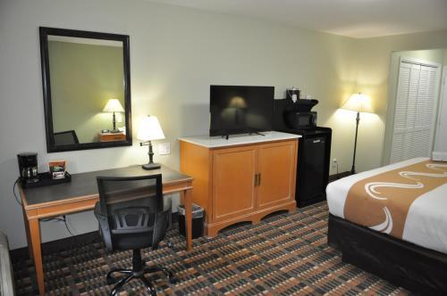 Hotel Quality Inn & Suites Plano