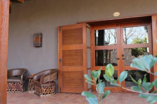 Hotel Cibolo Creek Ranch
