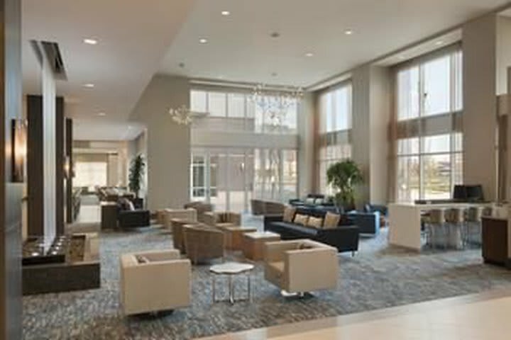 Hotel Embassy Suites By Hilton The Woodlands