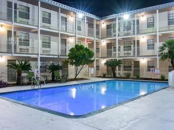Aparthotel Studio 6 San Antonio Lackland Afb