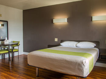 Aparthotel Studio 6 San Antonio Lackland Afb