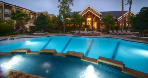 Resort Style Apartment/home - The Woodlands