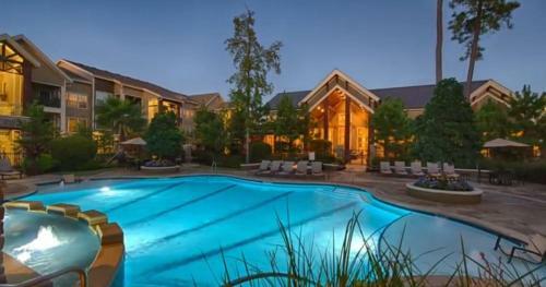 Resort Style Apartment/home - The Woodlands