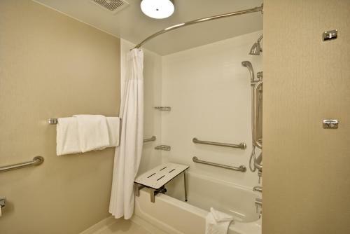 Hotel Springhill Suites By Marriott Medical Center/northwest