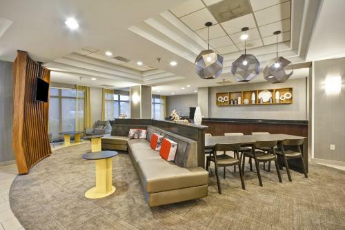 Hotel Springhill Suites By Marriott Medical Center/northwest