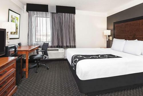 Hotel La Quinta By Wyndham San Antonio Riverwalk
