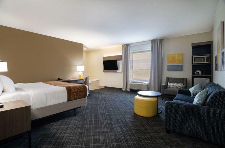 Hotel Comfort Inn & Suites
