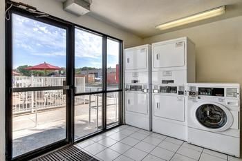 Motel 6 Waco South