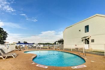 Motel 6 Waco South