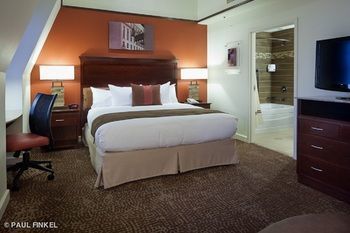 The Emily Morgan San Antonio - A Doubletree By Hilton Hotel