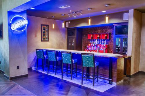 Hotel Comfort Suites Baylor North