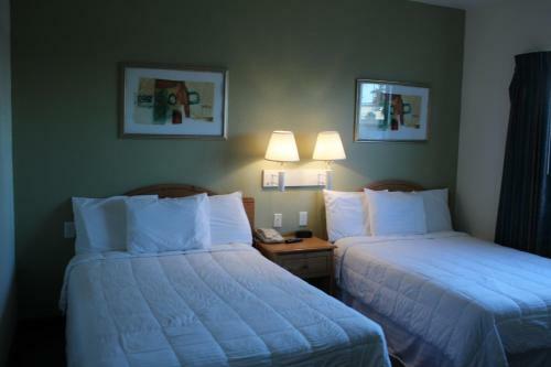 Hotel America's Best Value Inn & Suites