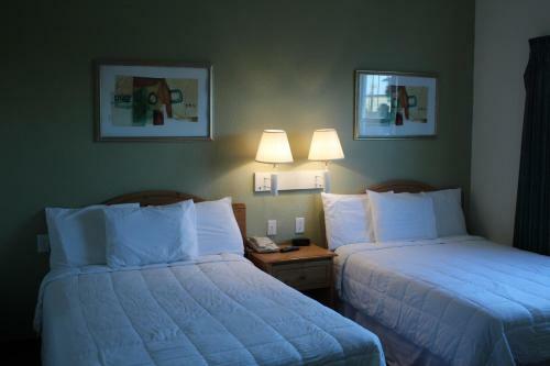 Hotel America's Best Value Inn & Suites