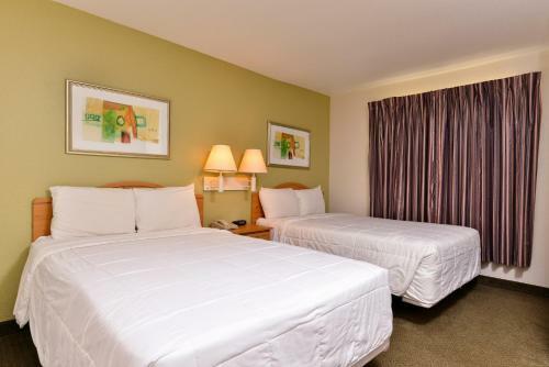 Hotel America's Best Value Inn & Suites