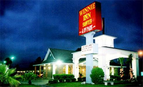 Motel Winnie Inn And Suites