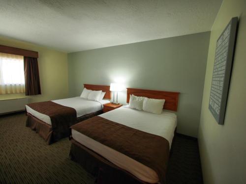 Stratford Court Hotel