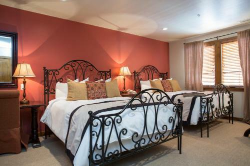 Hotel Silver Baron Lodge